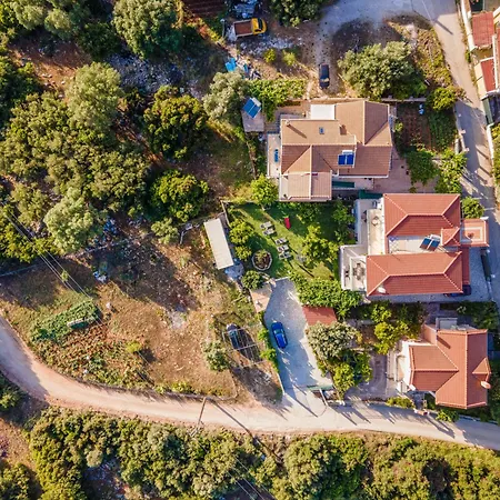דירה Dimitra's House *