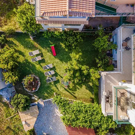 Dimitra's House דירה ארגוסטולי