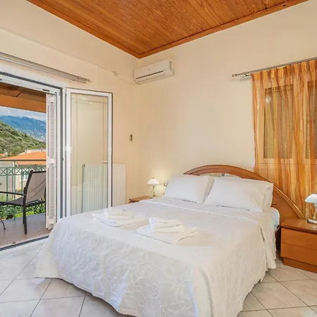 Dimitra's House 公寓