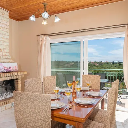 公寓 Dimitra's House 阿尔戈斯托利翁