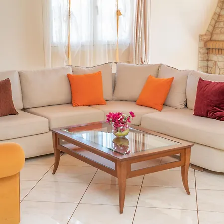 Dimitra's House * 阿尔戈斯托利翁